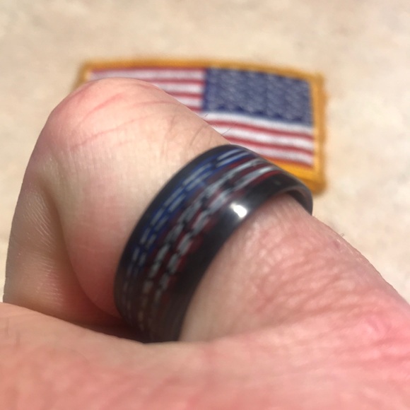 🇺🇸🇺🇸Patriot Ring🇺🇸🇺🇸 - Picture 2 of 3
